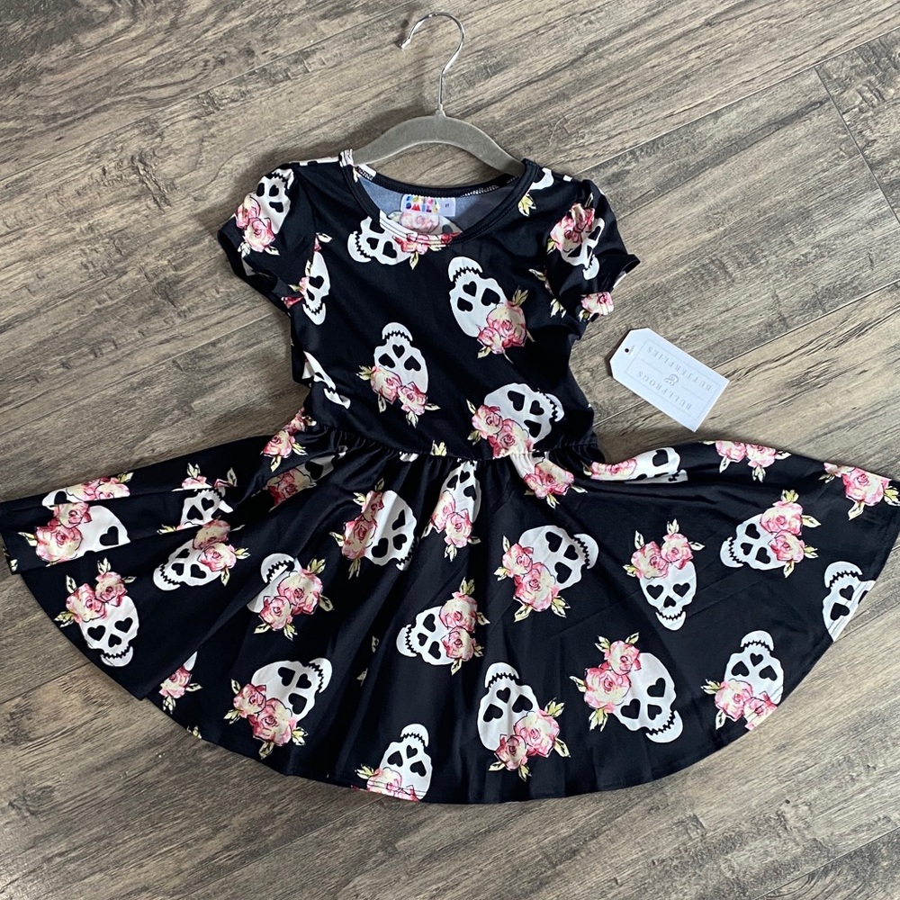 Dot Dot Smile Black and Pink Skull Dress